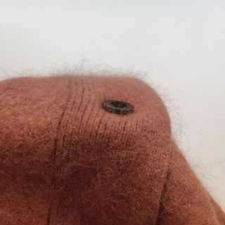 Cardigan de punto peludo rosa polvoriento