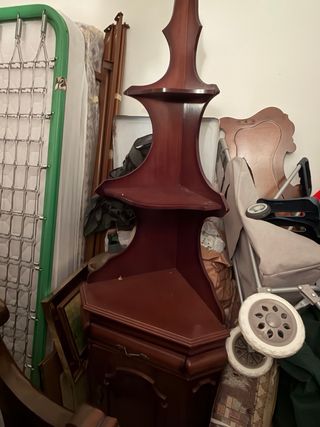 Mueble esquinero de madera