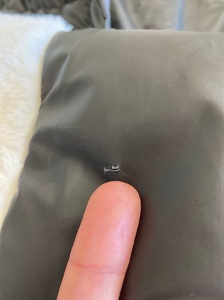 Cazadora negra con borreguito