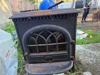 Chimenea de hierro Jøtul