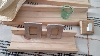 Lote 3 estanterías + decoración