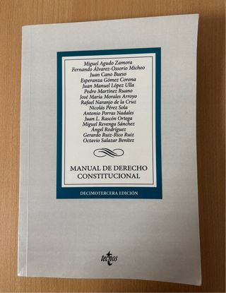 Manual de Derecho Constitucional