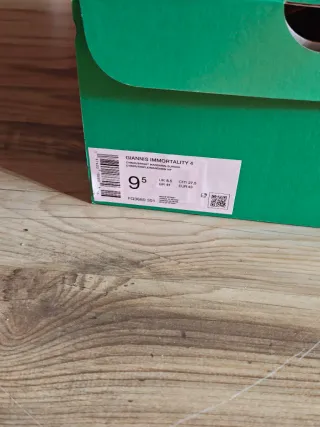 Botas basket Giannis Immortality 4. Talla 43