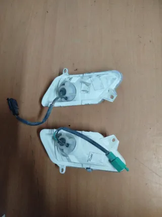 Intermitentes Yamaha Xmax 125/250 (06-09)