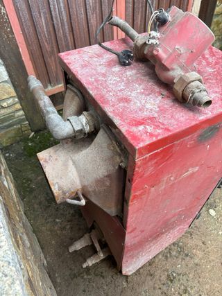 Caldera carbón Ferroli buen estado