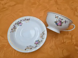 Juego de té y café de porcelana