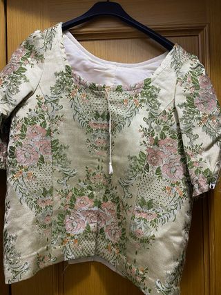 Traje de Fallera Talla 10/12 con Zapatos