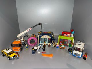 LEGO 60233 City Town Center - Usado Completo