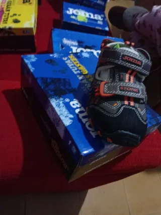 Sandalias Joma niño marrón y naranja