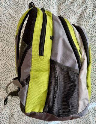 Mochila Totto mutiples bolsillos