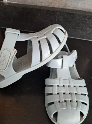 Sandalias Igor grises talla 22
