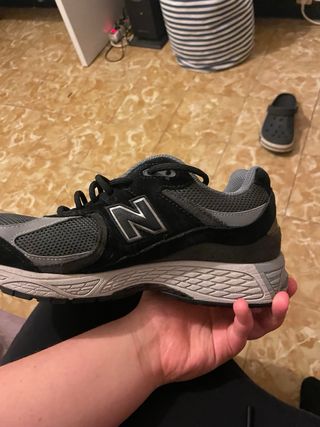 Zapatillas New Balance 2002R Negras/Grises
