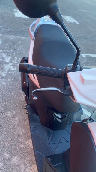 Kinco Agility City 125 Scooter 2014