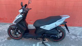 Kinco Agility City 125 Scooter 2014