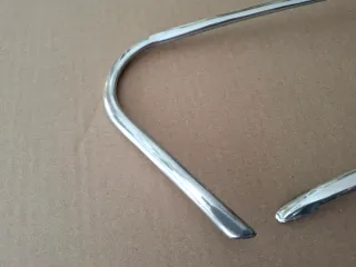 Embellecedores Cofanos Aluminio Vespa Faro Redondo