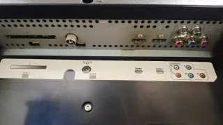 Televisión Philips 42" + Mando