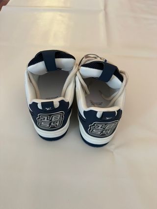 Louis Vuitton Skate Azul y Blanco