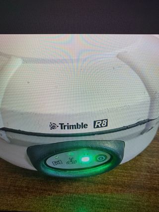 Trimble R8 Modelo 3 GPS + GLONASS
