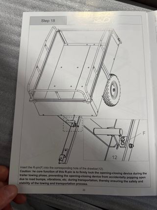 Remolque negro para carga