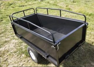 Remolque negro para carga