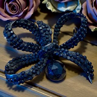 Coppia di spille antiche, come in foto