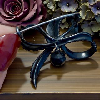 Coppia di spille antiche, come in foto