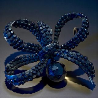 Coppia di spille antiche, come in foto