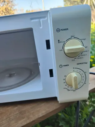 Microondas Bluesky Blanco