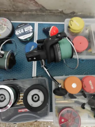 Carretes de pesca Caperlan y accesorios pesca.