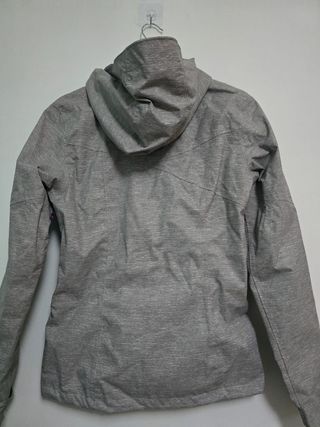 CHAQUETA IMPERMEABLE DE MONTAÑA-TREKKING.QUECHUA