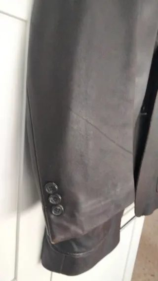 Chaqueta de ante negra