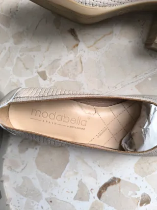 Zapatos de tacón Modabella Beige Mujer