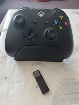 Mando Xbox + Adaptador PC + Peana
