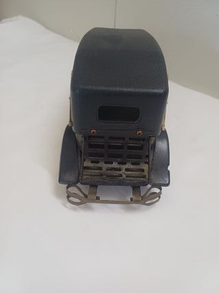 Auto d'epoca modellismo da collezione