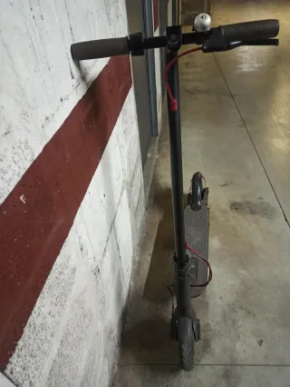 Patinete Eléctrico Xiaomi M365