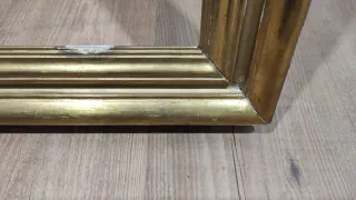 Marco antiguo dorado madera