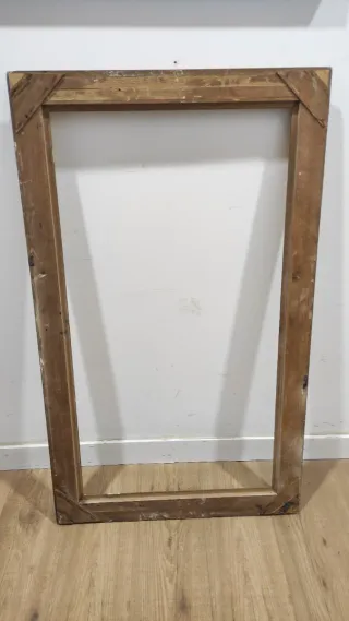 Marco antiguo dorado madera