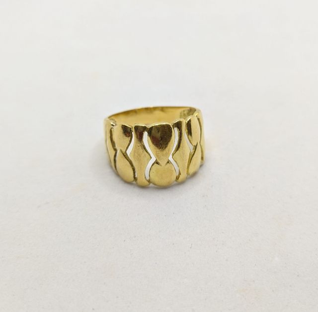 Anillo Diseño Central de oro de 18k, 4.41 g, T-18.