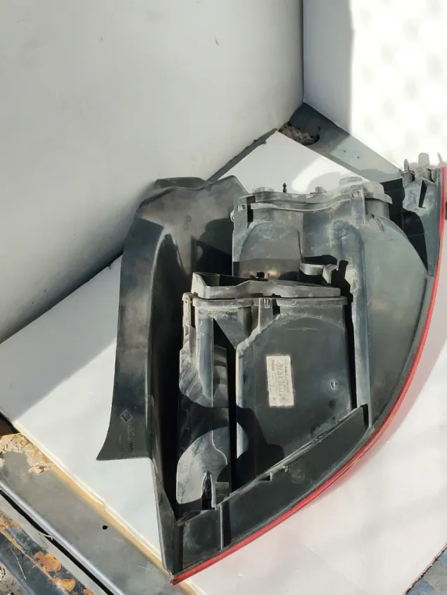 Piloto Trasero Izquierdo Renault Megane 2005