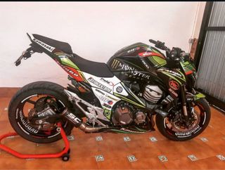 Kawasaki Z800e ABS Moto Deportiva