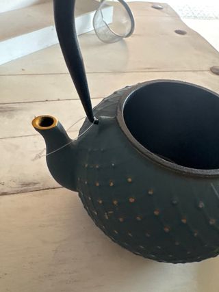 Tetera de hierro, nueva, preciosa