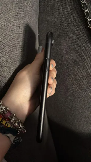 iPhone XR Apple Se regala funda