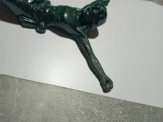 Figura Cristo Metálico Verde Vintage