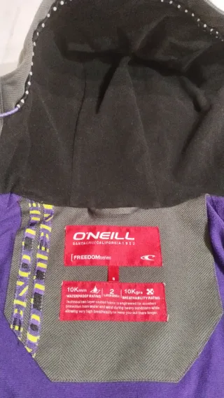 Cazadora gris O'neill