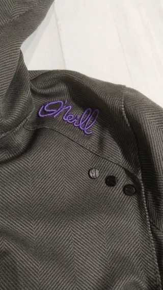 Cazadora gris O'neill