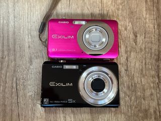 Lote 2 Fotocamere Digitali Casio EXILIM