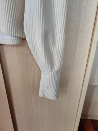 Jersey pana crema cuello alto talla única