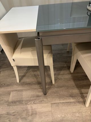 Mesa de cocina extensible cristal y metal