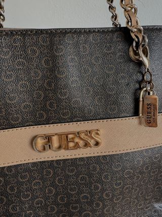 Bolso GUESS marrón