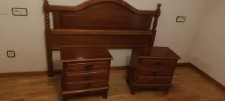 Dormitorio en madera castaño